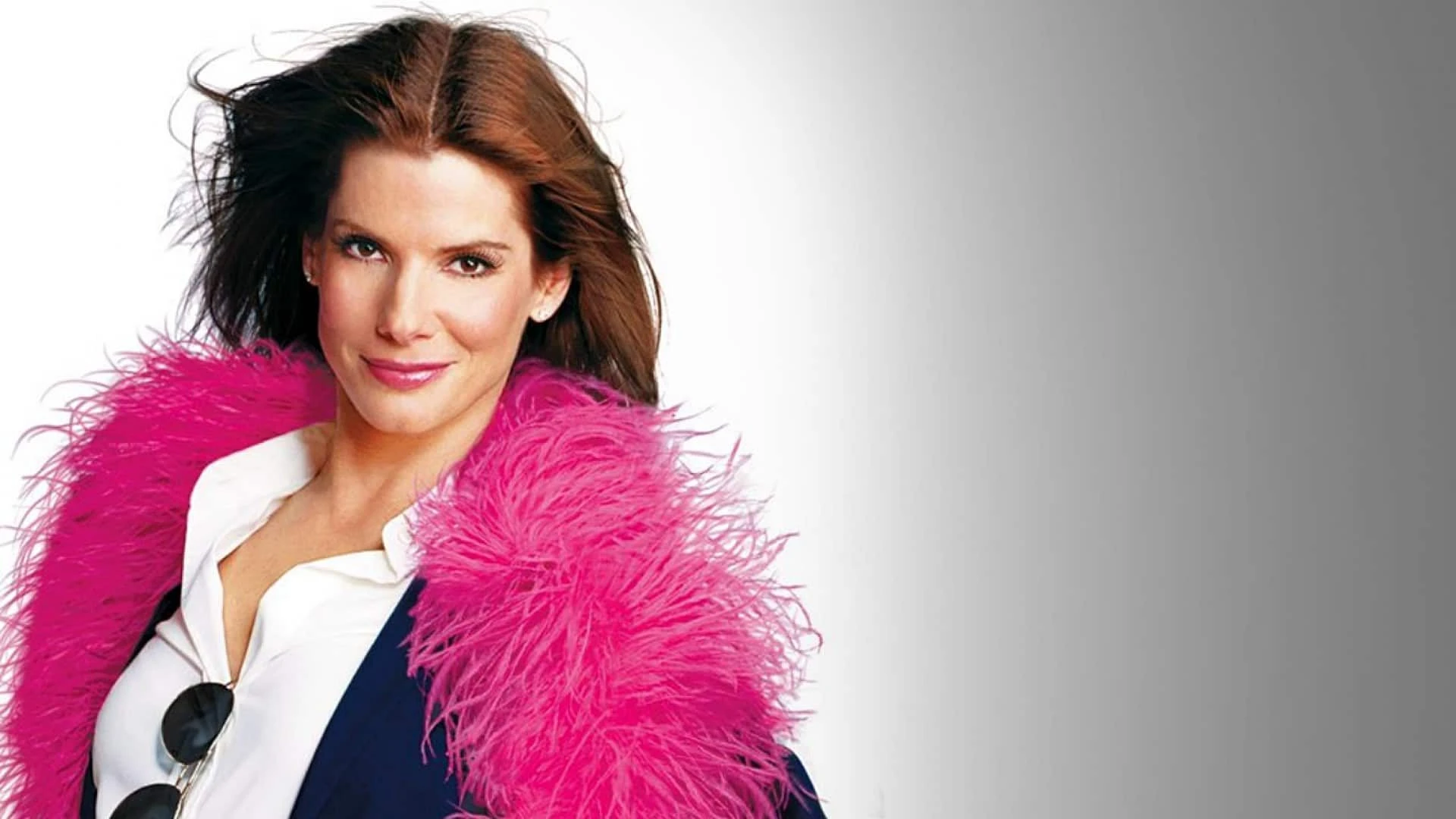 دانلود فیلم Miss Congeniality 2: Armed & Fabulous 2005