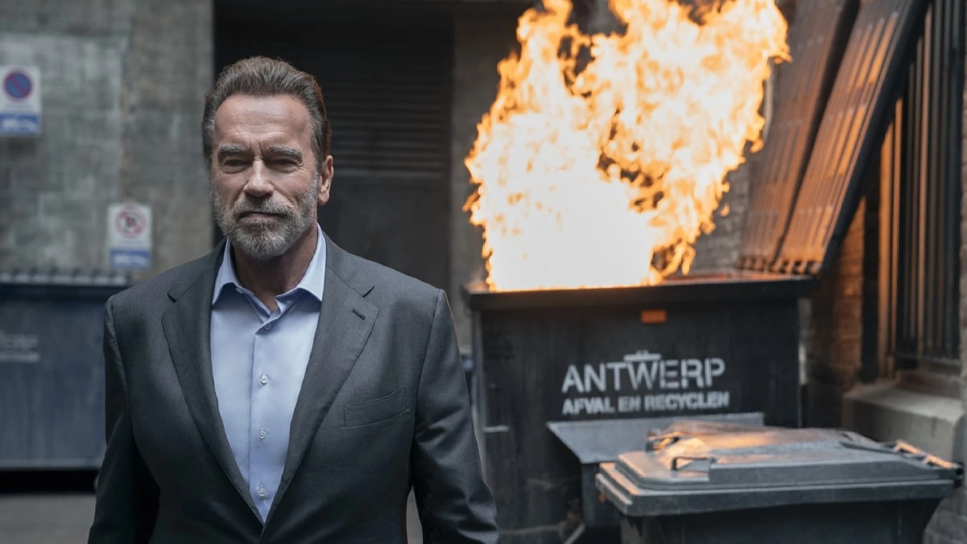 دانلود سریال مستند Arnold