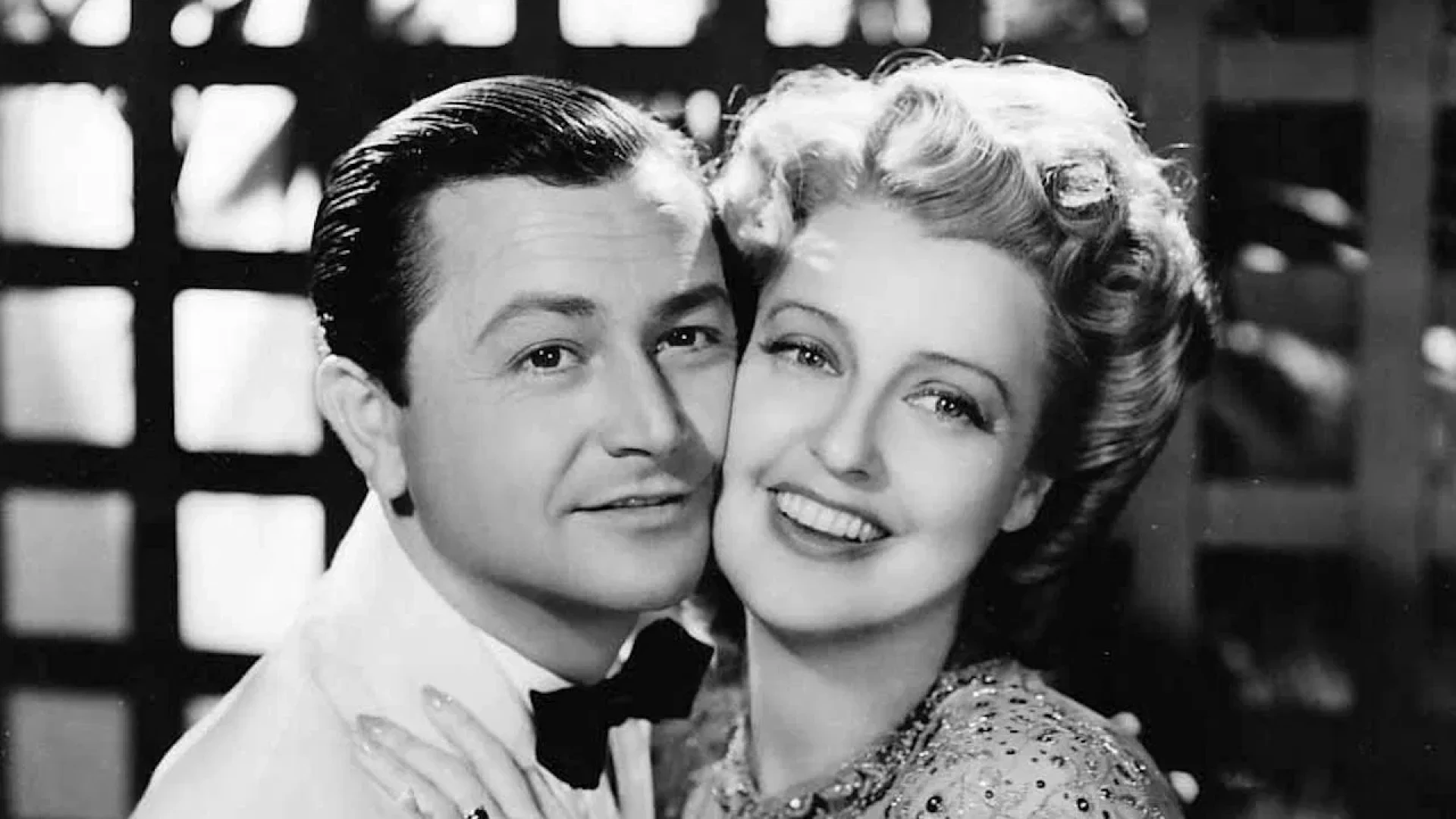 دانلود فیلم Cairo 1942