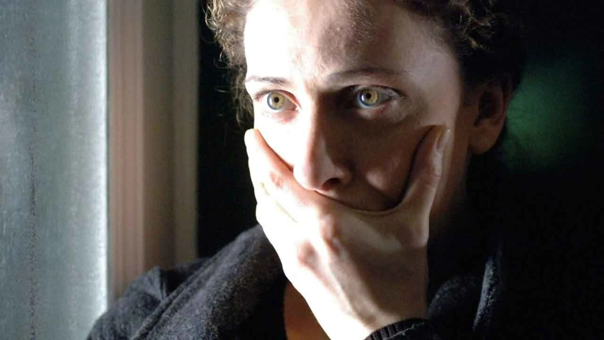 دانلود فیلم The Unknown Woman 2006