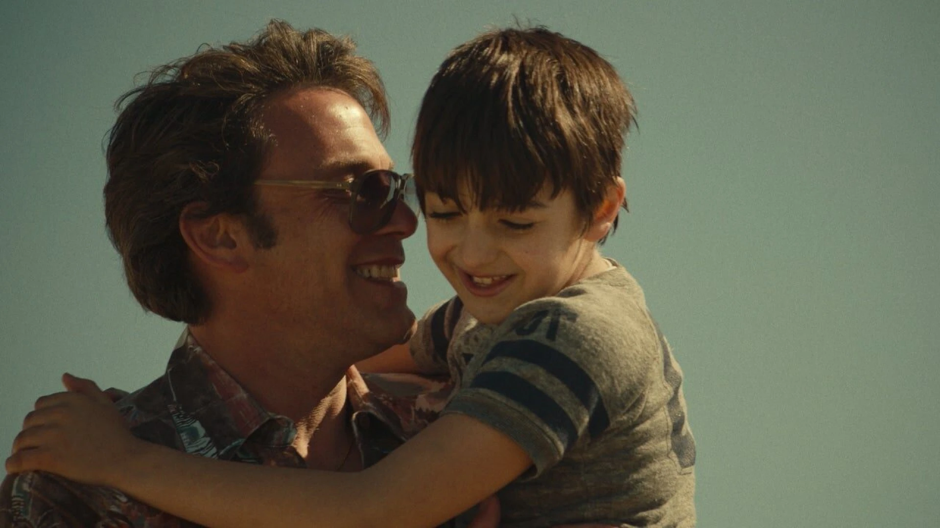 دانلود فیلم The Tender Bar 2021